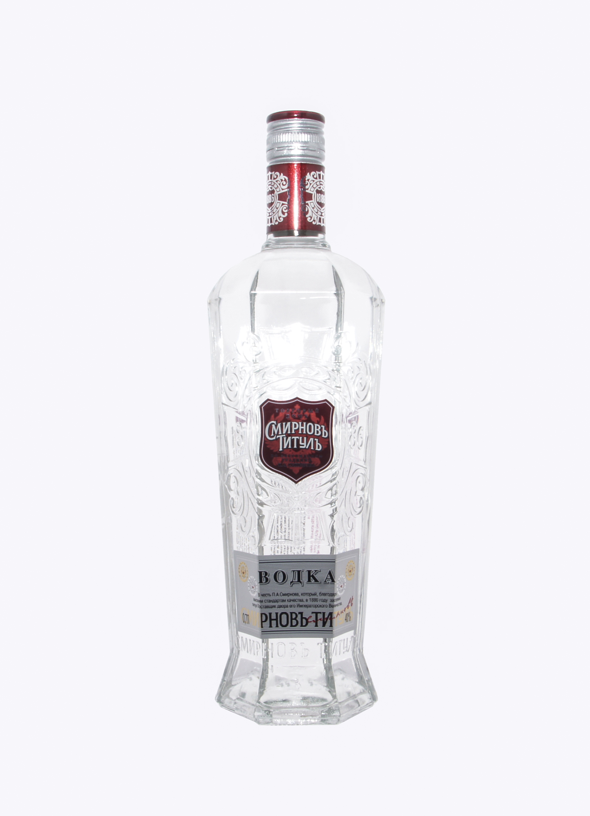 Смирновъ Титулъ 0.7л.