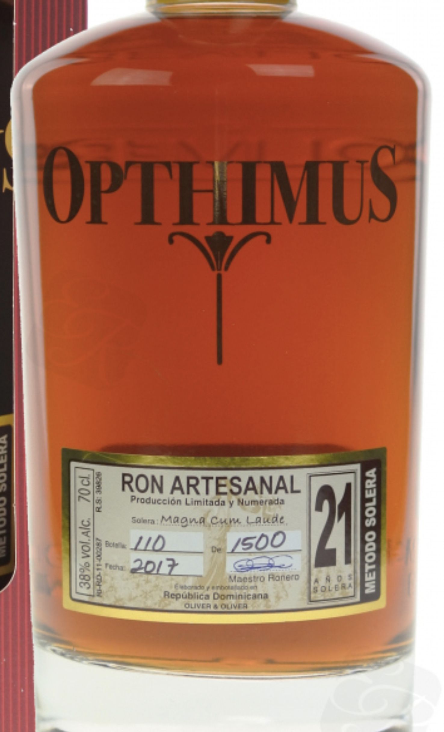 Этикетка Спиртной напиток на основе рома "Оптимус" 21 год/RUM Opthimus 21 в п/у  креп 38,0%, емк  0,7л