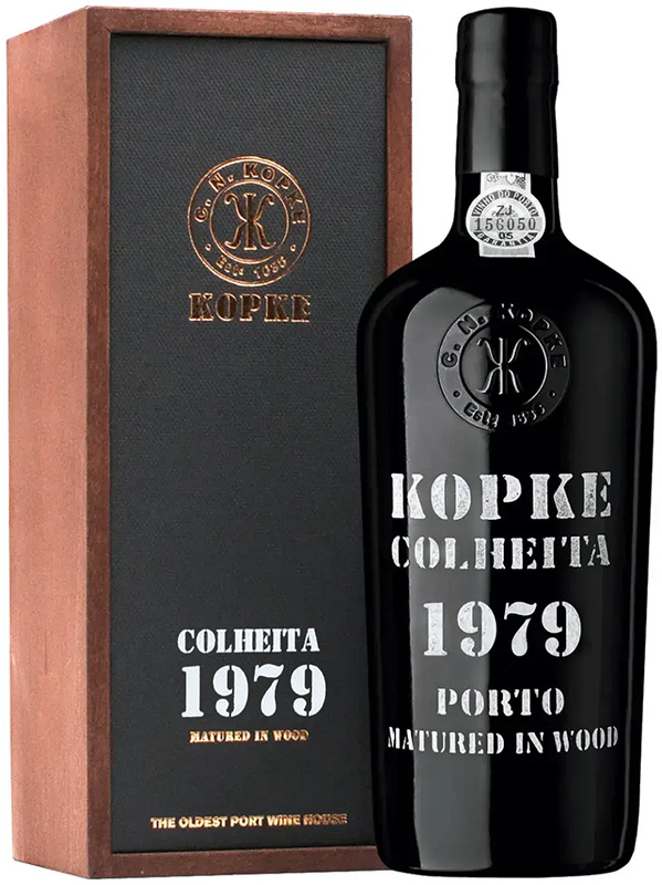 Крепленое вино крепкое (портвейн) марочное "Копке Колейта Порто", в деревянной п/у, год урожая 1979, креп. 20%,  емк 0,7