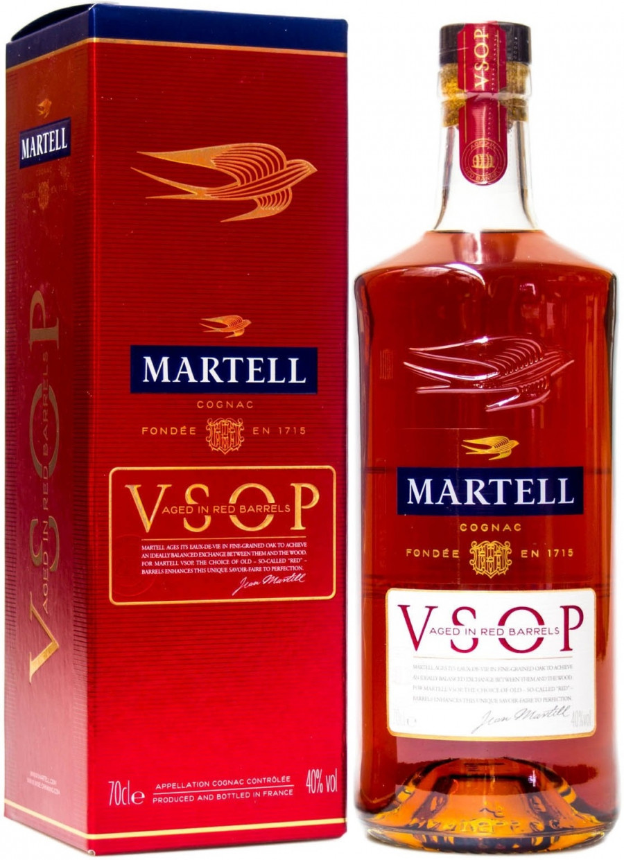 Коньяк Мартель VSОР "Эйджд Ин Ред Баррелс", 0.7 л