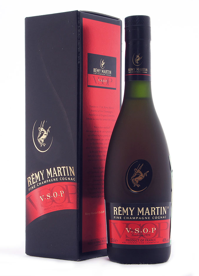 Коньяк Реми Мартен VSOP, 0.35 л