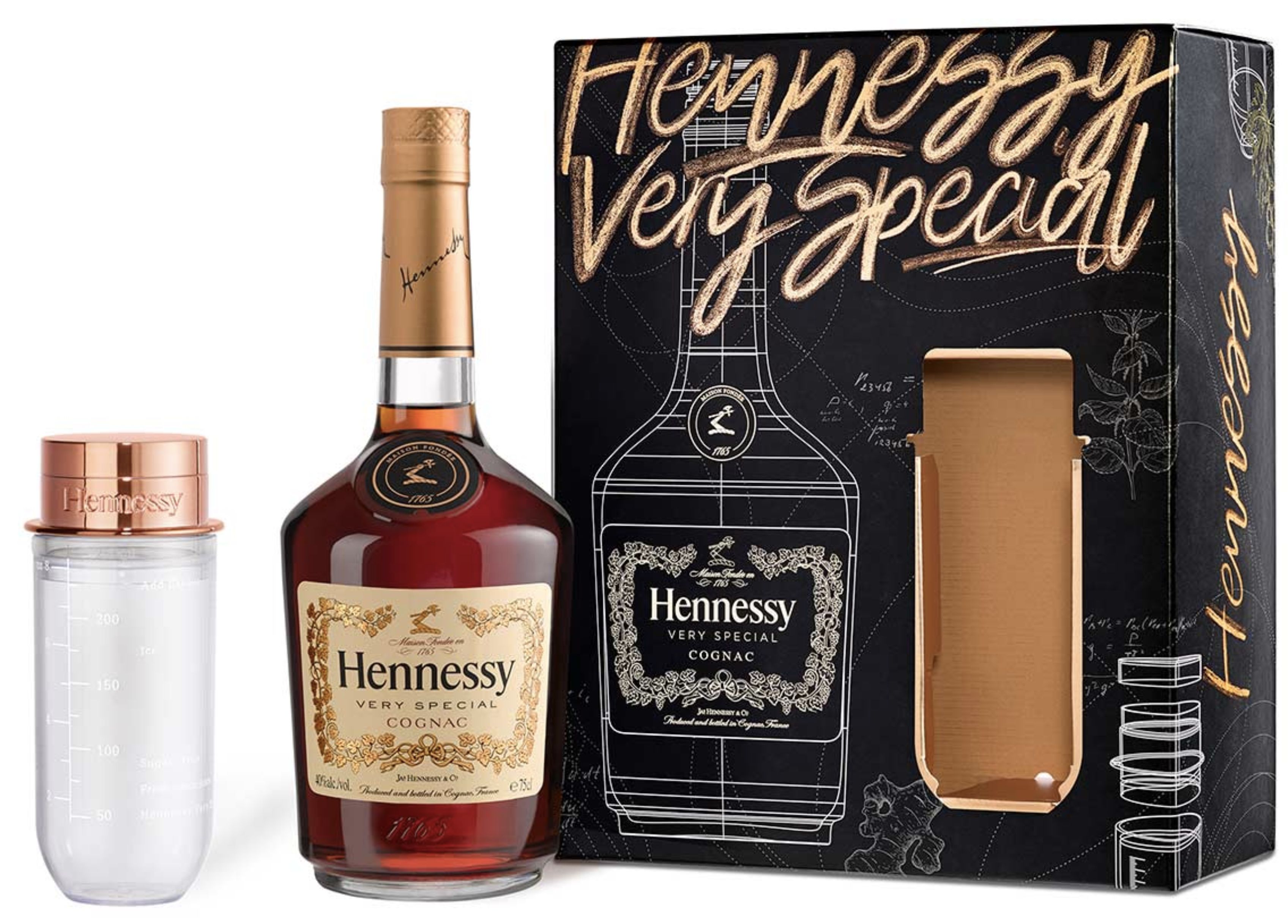 Коньяк хеннесси купить в москве. Hennessy vs 0.5. Hennessy vs Cognac подарочные. Коньяк Hennessy vs, 0.7 л. Хеннесси вери Спешиал 0.7.