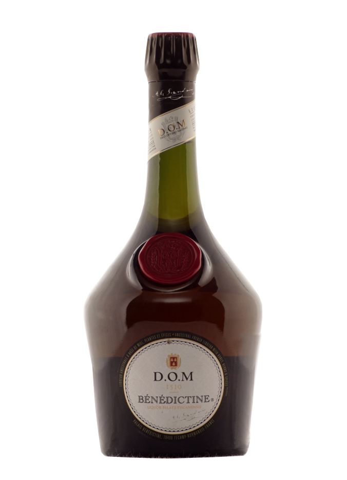 Ликер Бенедиктин, 0.7 л - купить в Smart Wine Shop